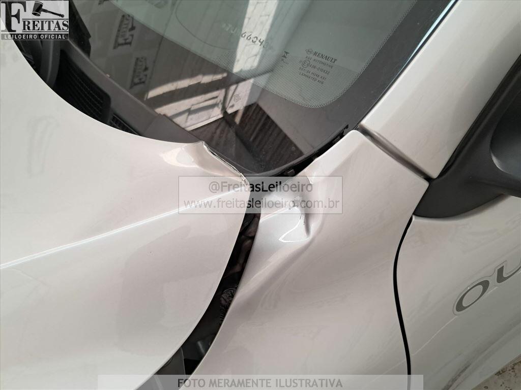 Foto 15 de 22: RENAULT/KWID OUTSID 2, 25/26, PLACA: T__-___4, GASOL/ALC, PRATA
