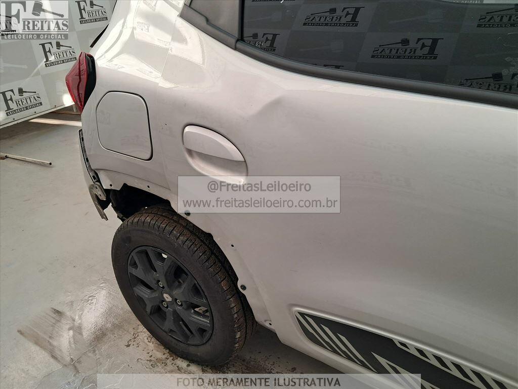 Foto 19 de 22: RENAULT/KWID OUTSID 2, 25/26, PLACA: T__-___4, GASOL/ALC, PRATA