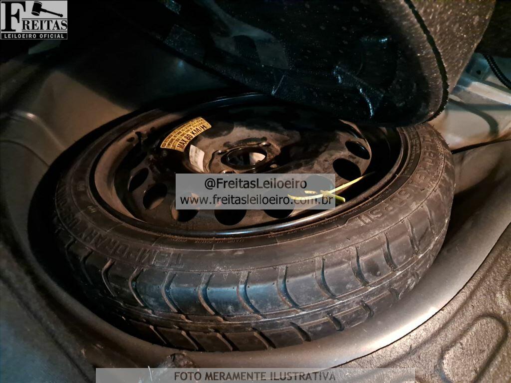 Foto 9 de 23: CHEVROLET/ONIX 1.4MT LT, 14/15, PLACA: F__-___4, GASOL/ALC, AZUL