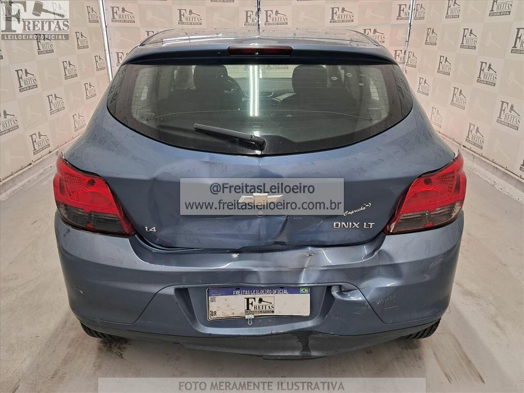 Foto 17 de 23: CHEVROLET/ONIX 1.4MT LT, 14/15, PLACA: F__-___4, GASOL/ALC, AZUL