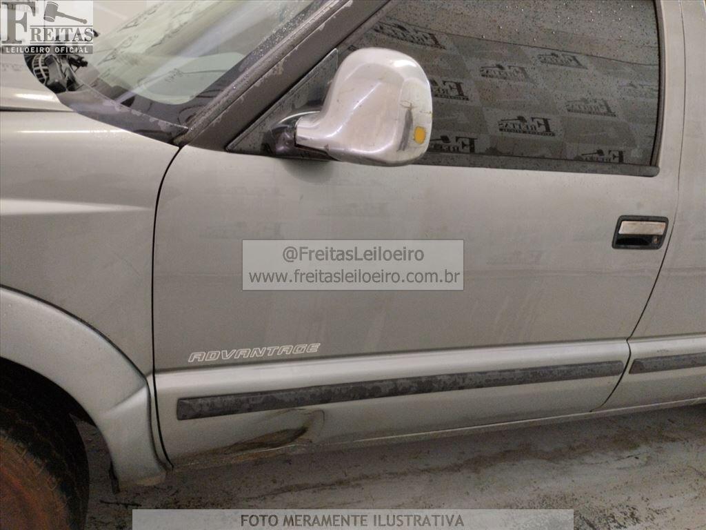 Foto 19 de 23: GM/S10 ADVANTAGE D, 08/09, PLACA: J__-___8, GASOL/ALC, CINZA